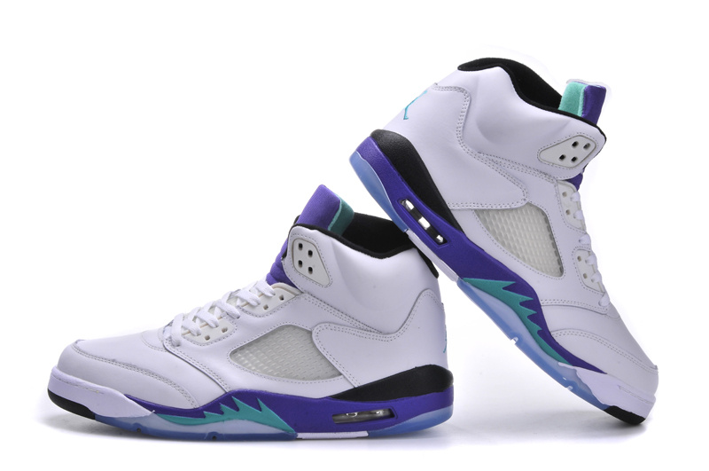basket air jordan,femme air jodan 5 blanche et violet