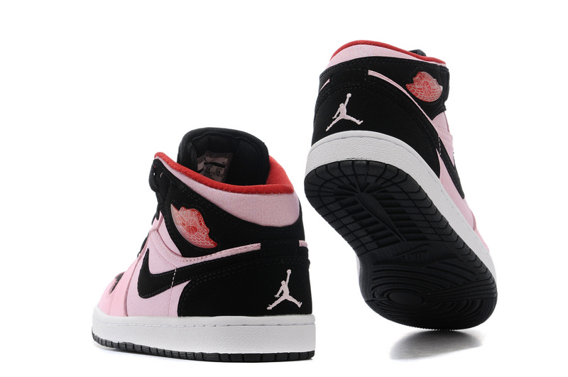 basket jordan femme noir et rose