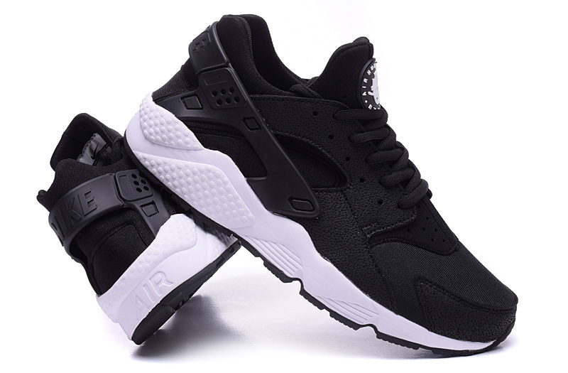 huarache noir et blanche