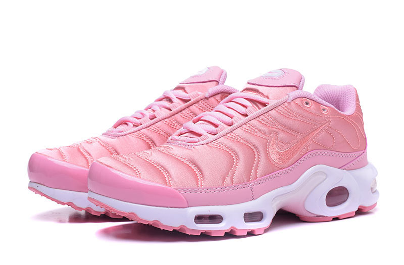 tn nike rose
