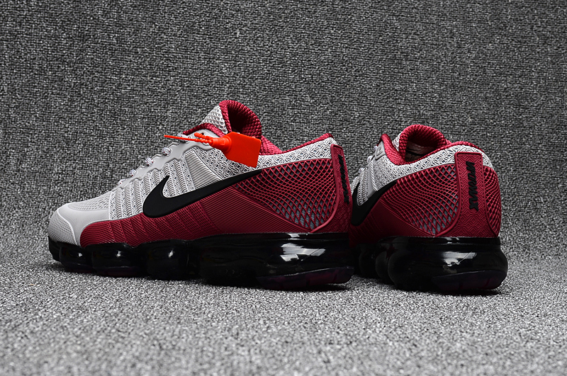 crampon nike noir et rouge