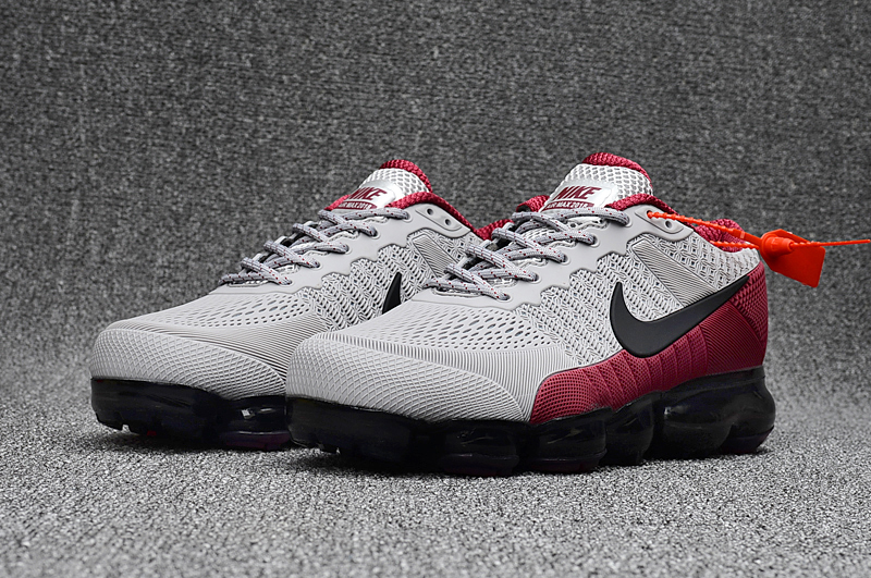 vapormax lacet rouge