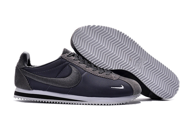 nike cortez ultra homme argent