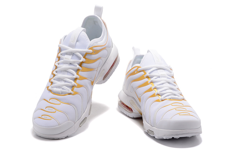 nike tn requin femme blanche