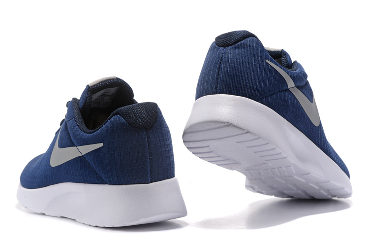 nike tanjun grise