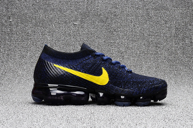 nike vapormax bleu et noir