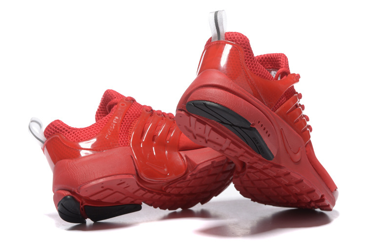 chaussure nike rouge pour femme